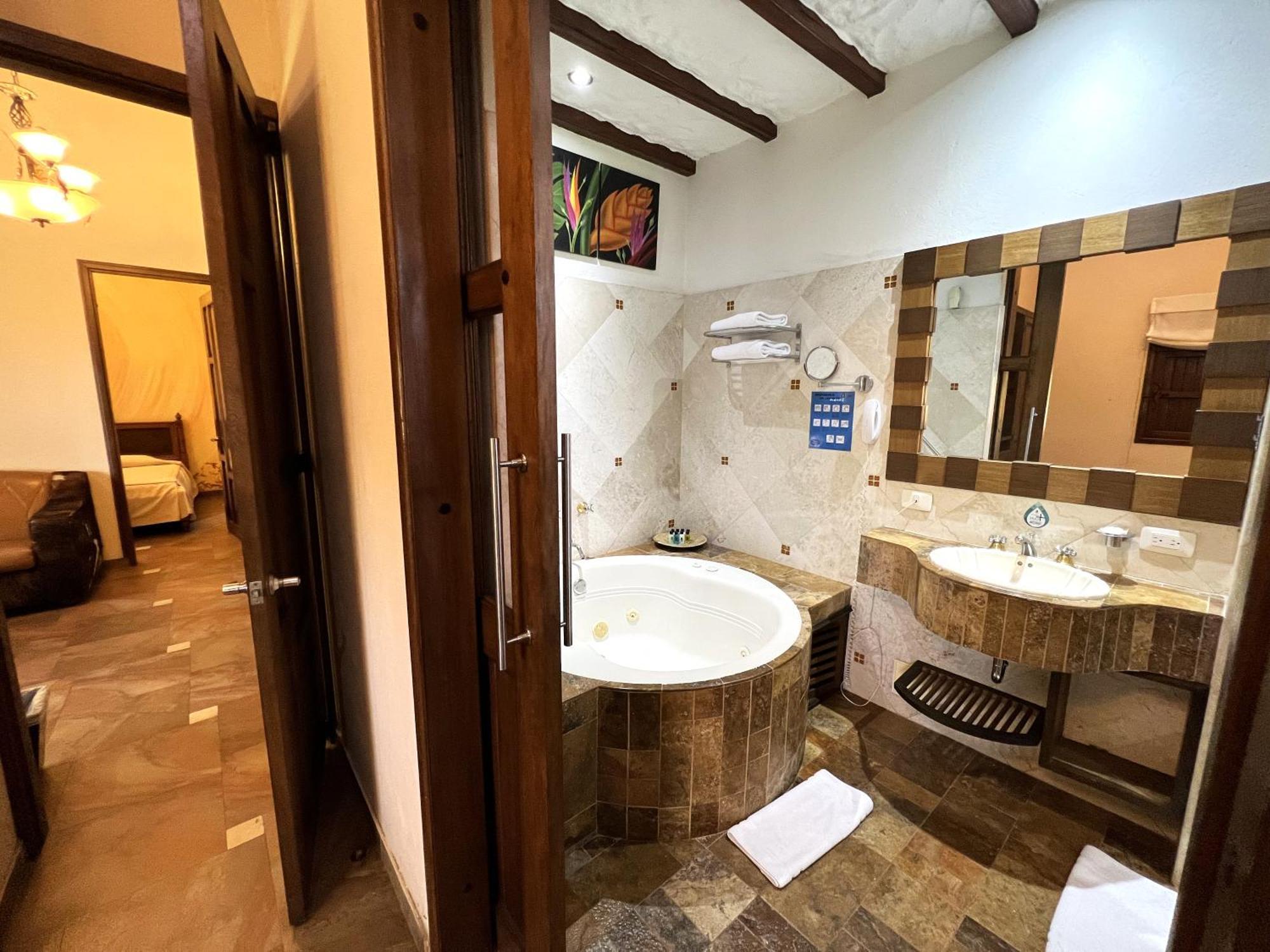 Tequendama Hotel Campestre Villavicencio Dış mekan fotoğraf
